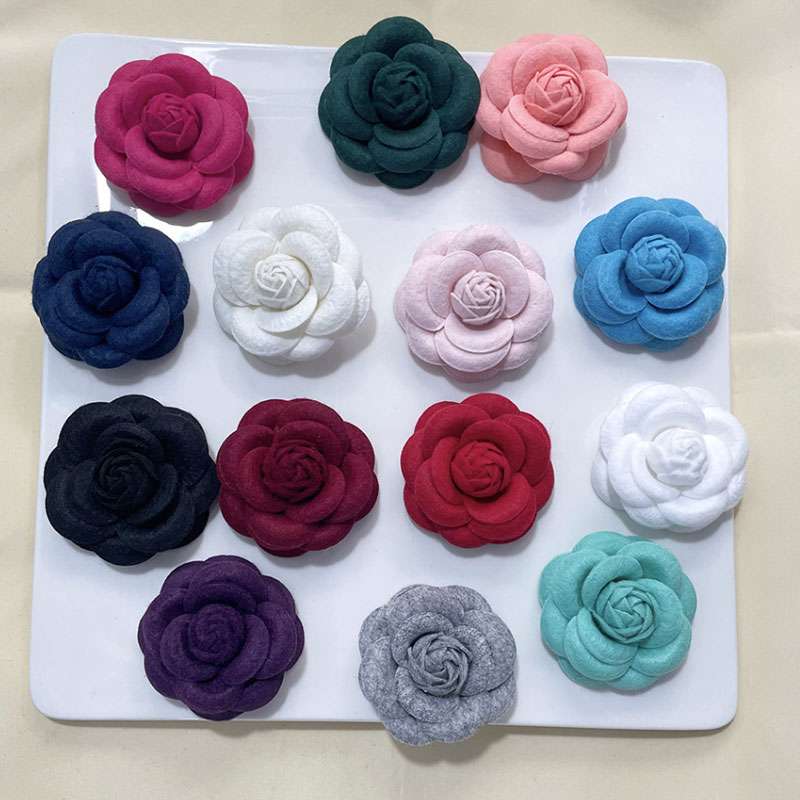 Fabric Camellia Brooch High-en - Hi Tech Accessories recensie en prijs